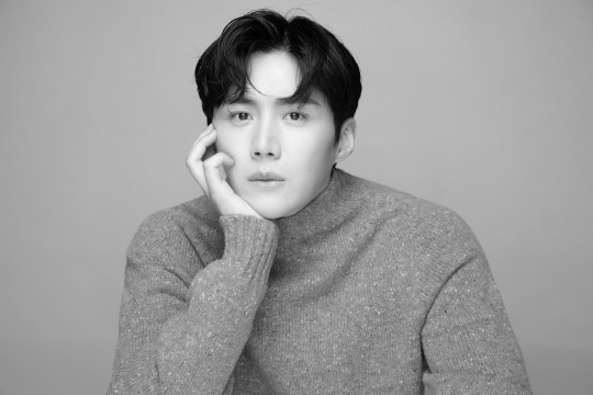 배우 김선호가 '폭군'으로 스크린에 복귀하며 180도 다른 변신을 예고했다. /사진=에이스메이커무비웍스