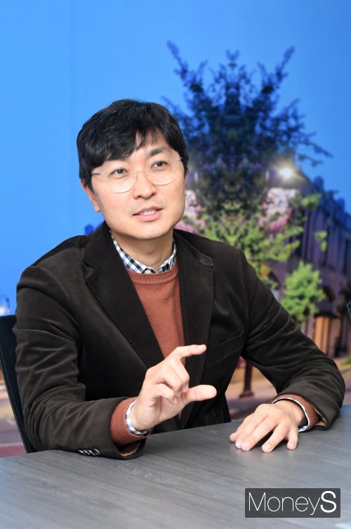 강신혁 쿨리지코너인베스트먼트 대표가 서울 강남구 본사에서 진행된 머니S와 인터뷰에서 답변을 하고 있다. /사진=장동규 기자