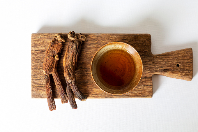 중고거래 플랫폼에 선물세트 거래글이 증가하며 거래금지 품목에 주목되고 있다. 사진은 대표적인 중고거래 금지 품목인 홍삼. /사진=이미지투데이