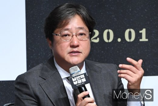 배우 곽도원이 음주운전으로 활동을 중단한 가운데 동남아시아 코타키나발루에서 포착됐다. 서울 강남구 신사동 CGV압구정에서 열린 영화 '남산의 부장들'(감독 우민호) 제작발표회에 참석한 배우 곽도원. /사진=장동규 기자