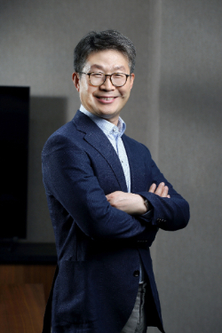최진환 전 SK브로드밴드 대표이사가 롯데렌탈의 신임 대표이사로 내정됐다. /사진=롯데렌탈