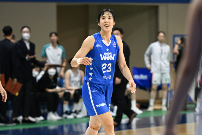 여자프로농구 우리은행 김단비가 시즌 4라운드 최우수선수로 뽑혔다. /사진= WKBL