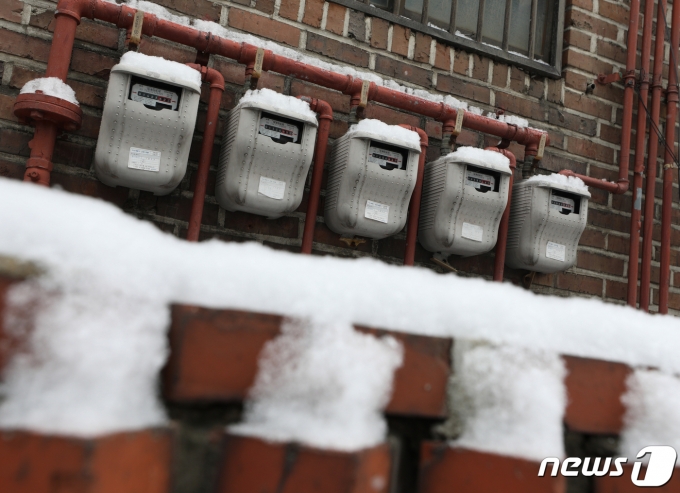 서울 시내 한 주택가에 설치된 가스 계량기의 모습. 2023.1.26/뉴스1 ⓒ News1 신웅수 기자