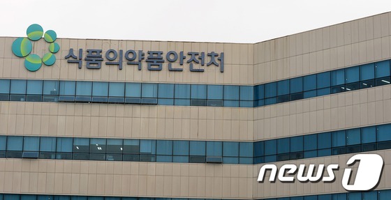 News1  