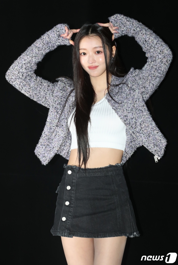 [사진] 유아, 인간 바비