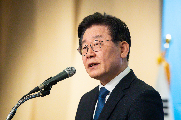 검찰이 16일 오전 이재명 더불어민주당 대표에 대한 구속영장을 청구했다./사진=뉴스1