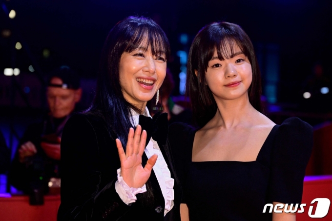전도연, 김시아 ⓒ AFP=뉴스1