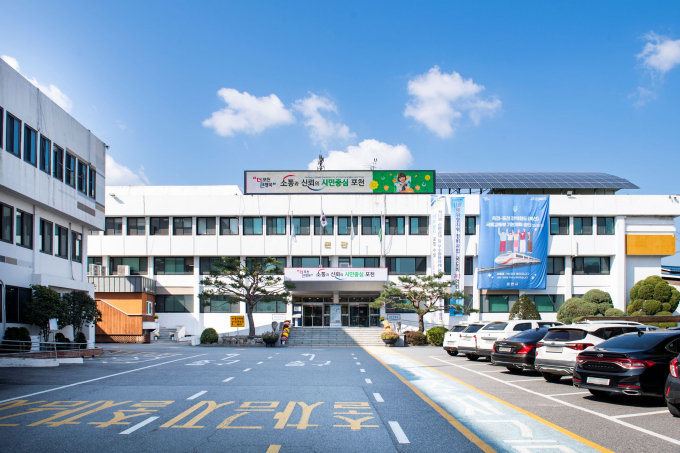포천시청사 전경. / 사진제공=포천시