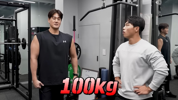 배우 유지태가 15㎏을 증량해 100㎏을 찍어 놀라움을 자아냈다. /사진='아이언빈 윤성빈' 유튜브 캡처