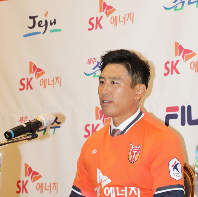 제주 유나이티드 구자철이 오는 12일 인천전에 출전해 골을 넣을 경우  K리그 통산 100경기 출전과 10득점, 10도움에 성공한다. 사진은 지난해 3월6일 제주 서귀포시에서 열린 구자철 복귀 기자회견. /사진=뉴스1