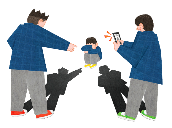동급생의 옷을 벗기고 폭행 장면을 사회관계망서비스(SNS)로 생중계한 혐의(성착취물제작·배포 등)를 받는 10대 2명이 기소됐다./사진=이미지투데이