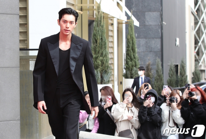 [사진] 이채민, 셔터를 부르는 잘생김