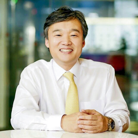 KT 차기 대표 최종 후보가 된 윤경림 KT 그룹 트랜스포메이션 부문장. /사진=KT