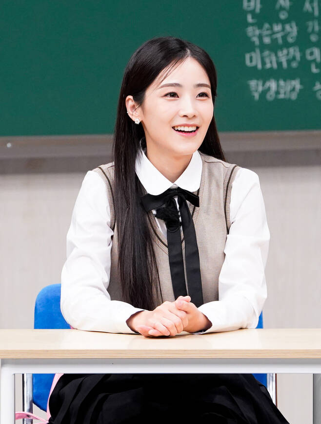 JTBC '아는 형님'에 출연한 소율. / 사진=JTBC