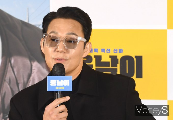 배우 박성웅이 영화 '신세계'의 속편이 없는 이유는 배우 이정재 때문이라고 밝혔다. 사진은 지난 2월13일 서울 용산구 CGV용산아이파크몰에서 열린 영화 '웅남이'(감독 박성광) 제작보고회에 참석한 박성웅. /사진=장동규 기자