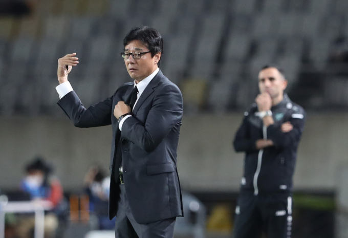 황선홍 감독이 이끄는 U-22 축구팀이 오만을 꺾고 도하컵 첫 승을 올렸다. /사진= 뉴스1 