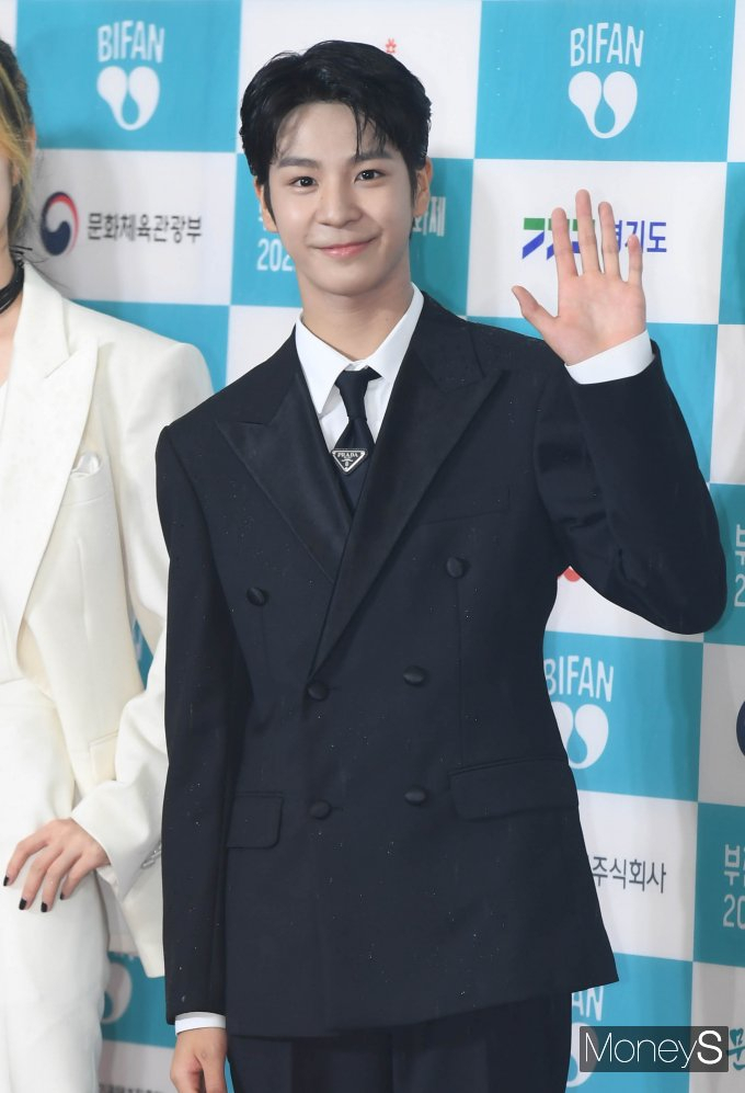 가수 정동원이 23일 자정 동부간선도로에서 오토바이를 운전하다가 경찰에 적발됐다. 사진은 지난해 7월7일 오후 경기 부천시 중동 부천시청 잔디광장에서 열린 '제26회 부천국제판타스틱영화제(BIFAN)' 개막식 레드카펫 행사에 참석한 정동원. /사진=장동규 기자