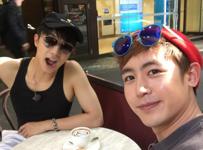 그룹 2PM 멤버 닉쿤과 우영이 깊은 우정을 자랑했다. /사진=닉쿤 인스타그램