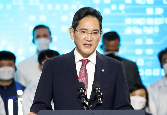 이재용 삼성전자 회장이 지난 23일 중국 베이징에 도착했다. / 사진=뉴시스