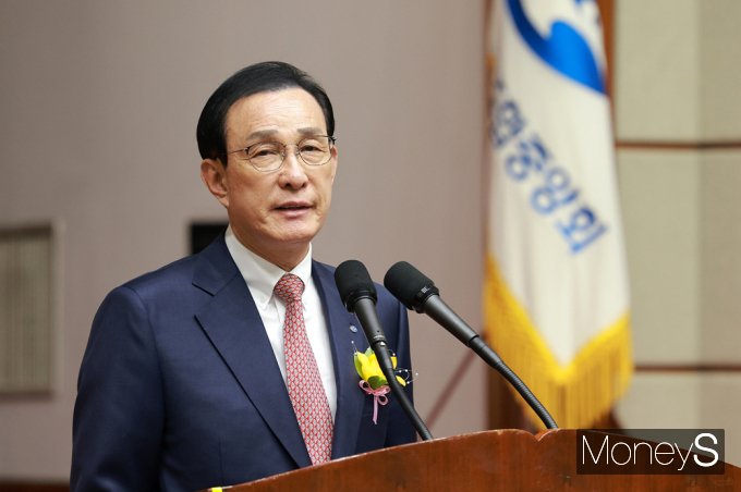 [머니S포토] 노동진 수협회장 
