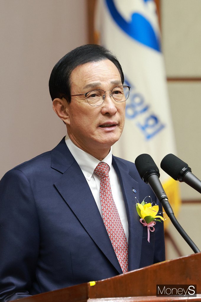 [머니S포토] 취임사 전하는 노동진 신임 수협중앙회장