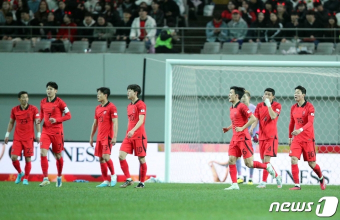 [사진] 다시 동점 향해