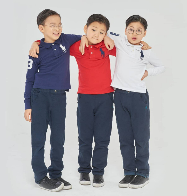 배우 송일국이 아들 대한이가 여자친구가 생겼다고 공개했다. 사진은 송일국 아들 대한, 민국, 만세(왼쪽부터). /사진=송일국 인스타그램