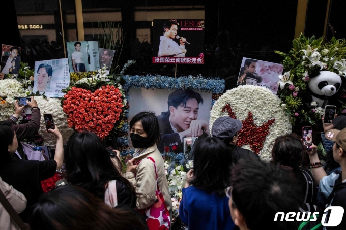 ȫ   쿴 屹  20ֱ⸦  1(ð) ȫῡ ùε 氡  ߸ ȭȯ    ī޶  ִ. 2023.04.01.  AFP=1  News1 輺 