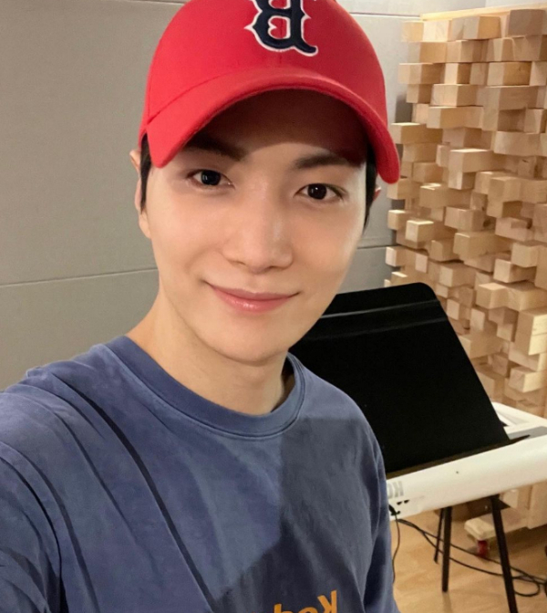 그룹 뉴이스트 출신 김종현은 사생들의 팬클럽 자격을 박탈하겠다고 밝혔다. 사진은 김종현. /사진=김종현 인스타그램