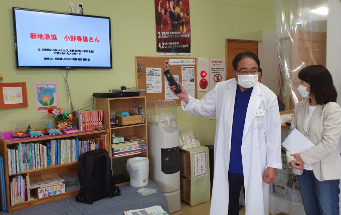 김예령 국민의힘 대변인은 8일 더불어민주당 의원들이 일본 후쿠시마를 방문하고 귀국한 것에 대해 질타했다. 사진은 민주당 의원들이 지난 7일 일본 후쿠시마 사치히코 후쿠시마공동진료소 원장에게 설명을 듣는 모습. /사진=뉴스1 (더불어민주당 양이원영실 제공) 