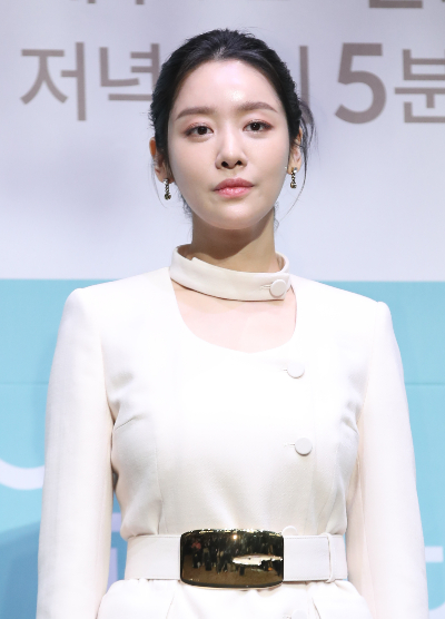 배우 차주영이 전참시에 출연해 배우의 길을 반대한 부모님과의 일화를 소개했다. 사진은 최근 서울 구로구 신도림 라마다 호텔에서 진행된 KBS2 새 주말드라마 '진짜가 나타났다!' 제작발표회에 참석했던 차주영. /사진=뉴스1