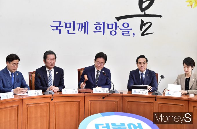 [머니S포토] '대통령실 내부 美 도청 의혹' 野 