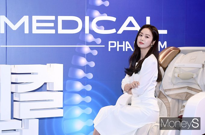 [머니S포토] 김태희 'CG 같은 완벽 미모'