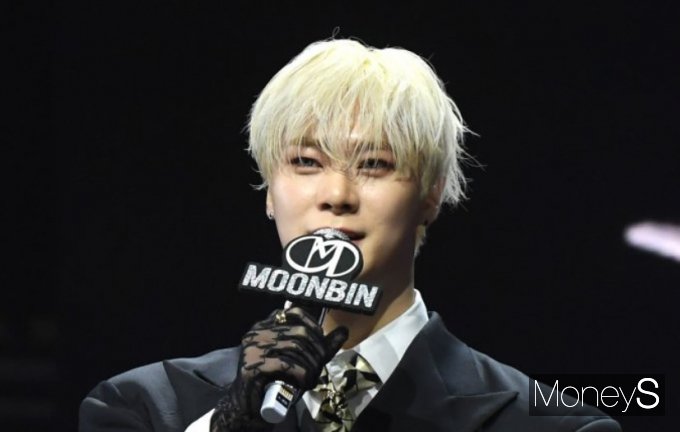 그룹 아스트로 문빈이 하늘의 별이 됐다.사진은 지난 1월 서울 광진구 광장동 예스24 라이브홀에서 열린 3번째 미니앨범 'INCENSE'(인센스) 발매 기념 쇼케이스에 참석한 그룹 아스트로 멤버 문빈. /사진=장동규 기자 