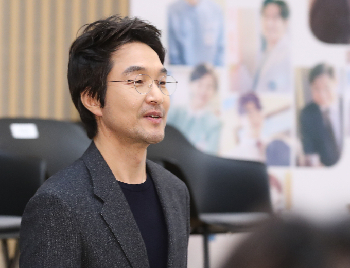 낭만닥터 김사부3가 흥행 몰이에 나섰다. 사진은 지난 26일 서울 양천구 SBS에서 열린 SBS 금토드라마 '낭만닥터 김사부3' 제작발표회에 참석한 배우 한석규. /사진=뉴스1