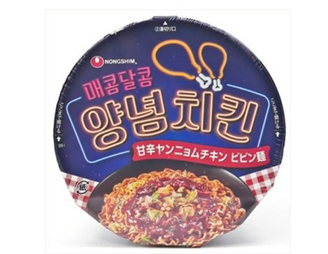 농심은 '매콤달콤 양념치킨 비빔면'을 일본에 수출해 판매하고 있다. 사진은 쿠팡에서 판매 중인 일본 수입 농심 매콤달콤 양념치킨 비빔면 이미지. /사진=쿠팡 홈페이지 캡처