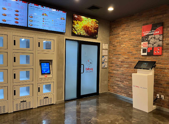 BBQ가 미국 뉴저지주 잉글우드에 BSK(BBQ Smart Kitchen) 1호점을 열었다. 사진은 BSK 1호점 내부 모습. /사진제공=BBQ