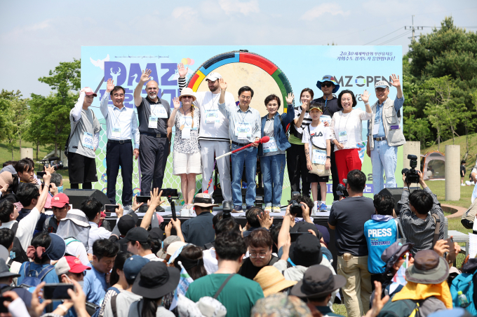 김동연 경기도지사가 '2023 DMZ 평화 걷기 대회'를 통해 평화통일과 기후변화에 대응하는 경기도의 의지와 각오를 보여주겠다는 뜻을 밝혔다. / 사진제공=경기도 