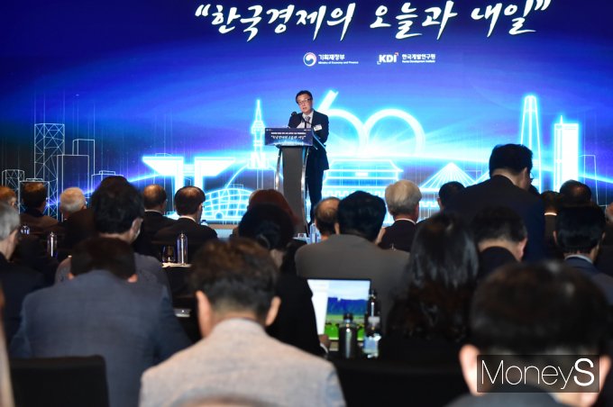 [머니S포토] 조동철 