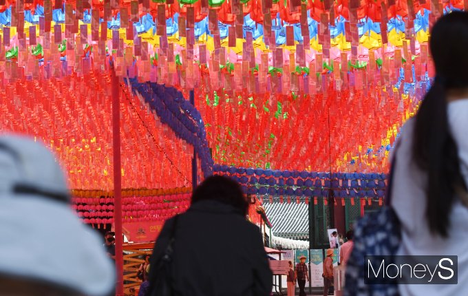 [머니S포토] 'D-1 부처님 오신 날'