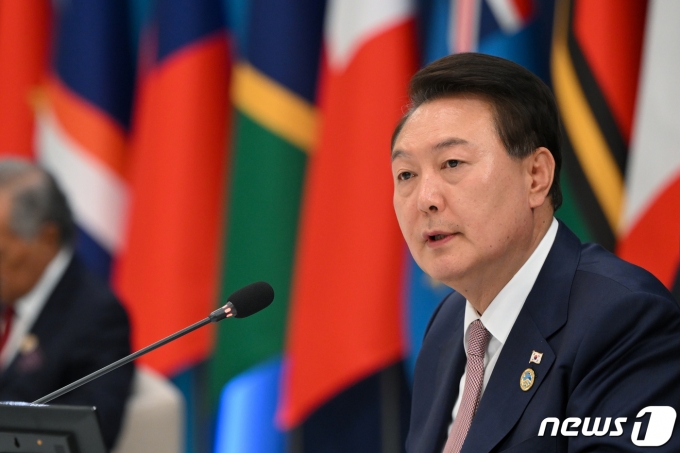 윤석열 대통령이 29일 청와대 영빈관에서 열린 한-태평양도서국 정상회의 2세션에서 모두발언을 하고 있다. (대통령실 제공) 2023.5.29/뉴스1 ⓒ News1 오대일 기자