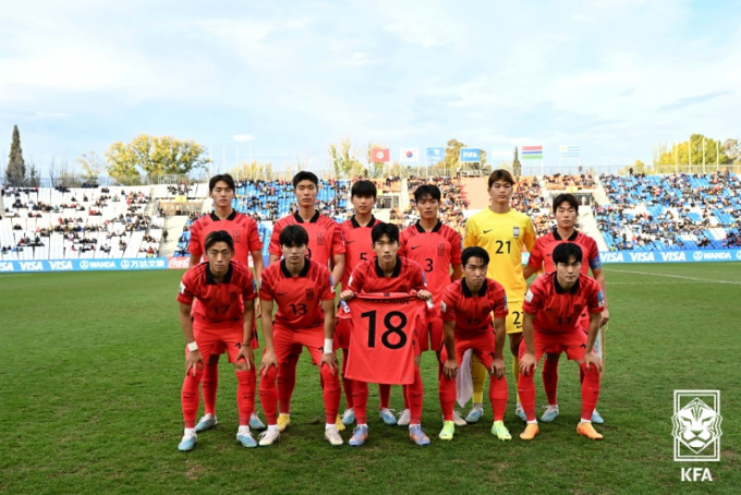 한국 U-20 대표팀이 에콰도르를 꺾고 U-20 월드컵 8강에 진출했다. 사진은 지난 감비아와의 조별리그 최종전에 나설 당시의 대표팀. /사진=대한축구협회