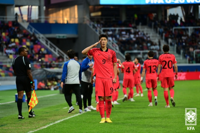 한국이 나이지리아를 상대로 U-20 월드컵 8강전을 치른다. 사진은 지난 2일(한국시각) 에콰도르와의 16강전에서 득점한 이영준이 인사하는 모습. /사진대한축구협회