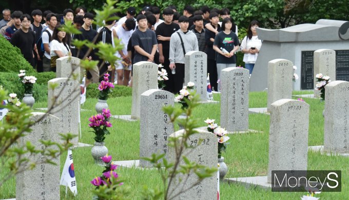 [포토스토리] '호국보훈의 달' 6월, 나라 위한 고귀한 희생을 추모하며…