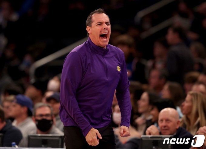 NBA 피닉스 사령탑 부임이 유력한 프랭크 보겔 감독. ⓒ AFP=뉴스1