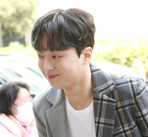 이찬원이 우승 트로피를 차지하겠다는 의지를 드러냈다.  사진은 이찬원 모습. /사진=뉴스1 