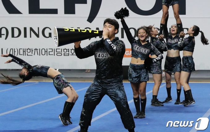 [사진] '치어리딩 코리아 오픈' 참가한 추신수 딸 추소희