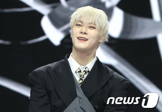 문빈