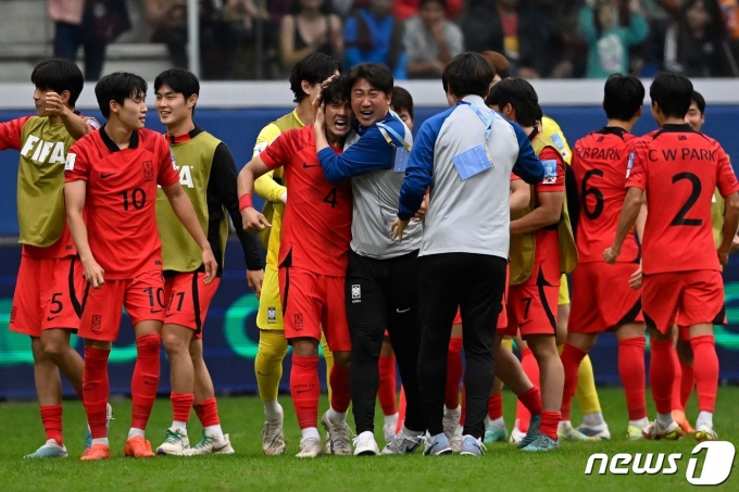 [사진] 기뻐하는 대한민국