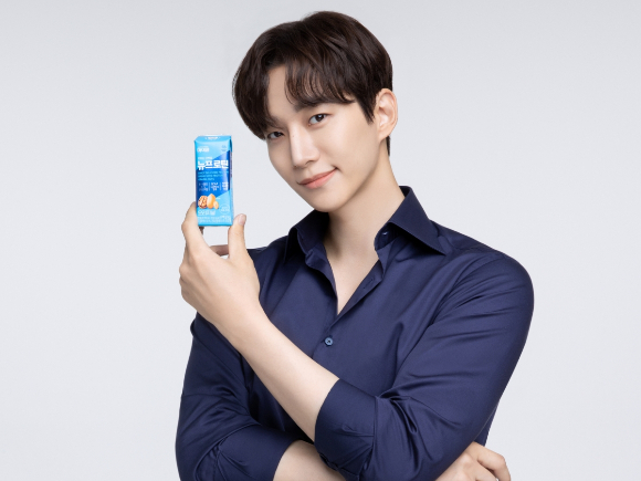 마이밀이 가수 겸 배우 이준호와 전속모델 재계약을 체결했다. /사진=대상웰라이프